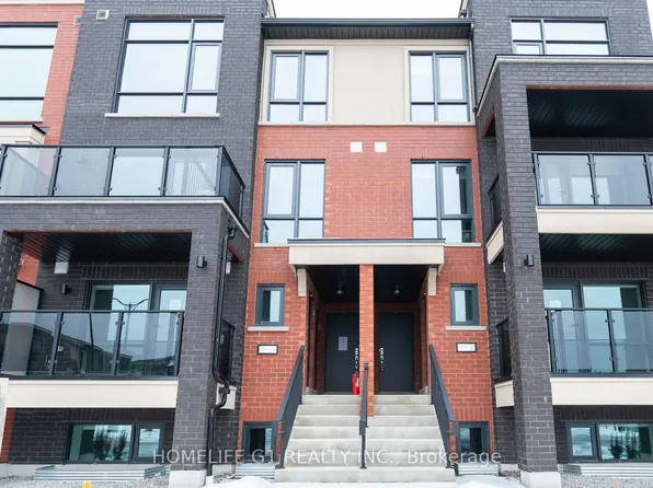 25 Romilly Ave #16, Brampton, ON L7A 5L8