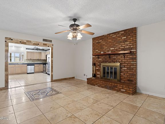 3rd image of 4610 W Laurie Lane