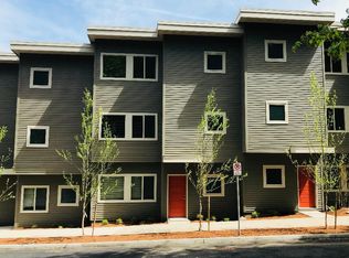 710 SW Broadway Dr, Portland, OR 97201