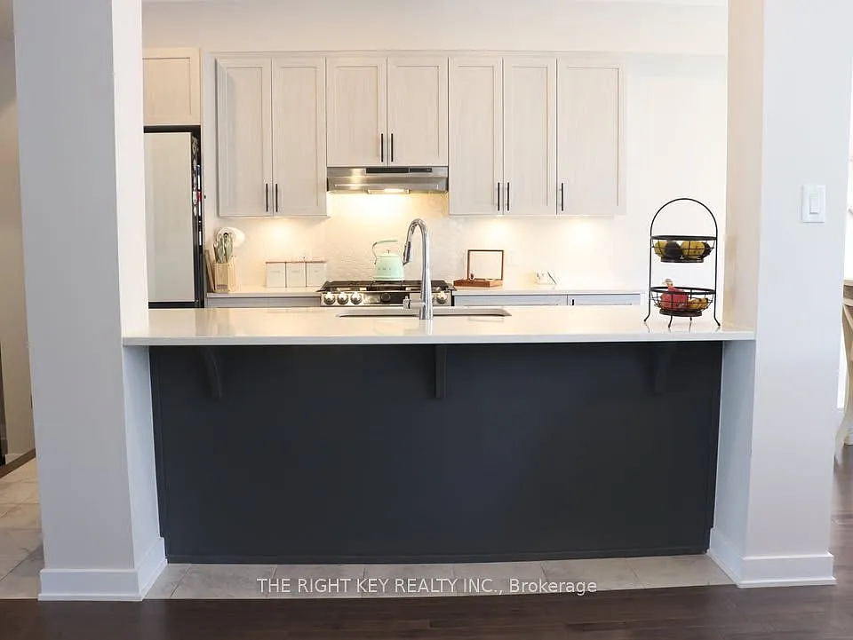 3 bed, $2,900 — Photo 3