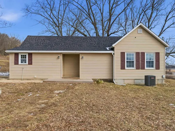 13213 W Wheeler Rd, Glasford, IL 61533