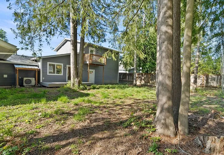900 Westwood Dr — Photo 21