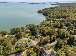 1 Ledge Rd, Cumberland Foreside, ME 04110