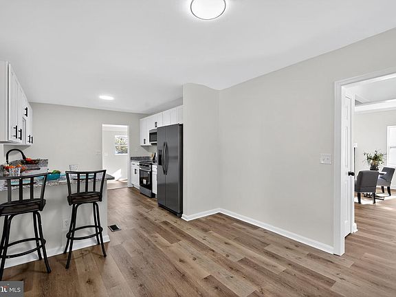 5th image of 4508 Yates Rd