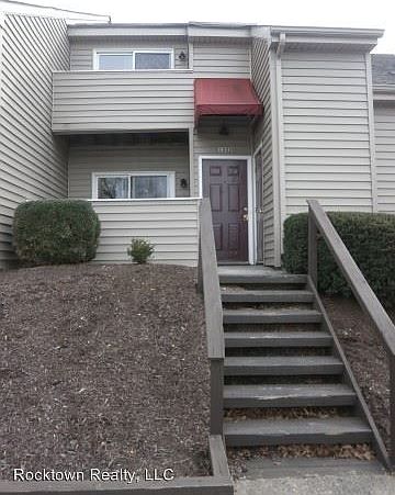 1st image of 1332 Bradley Dr