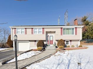 204 Ewing Dr, Stoughton, MA 02072
