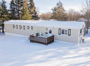 4 Bayview Cres, Amherst, NS B4H 4E5