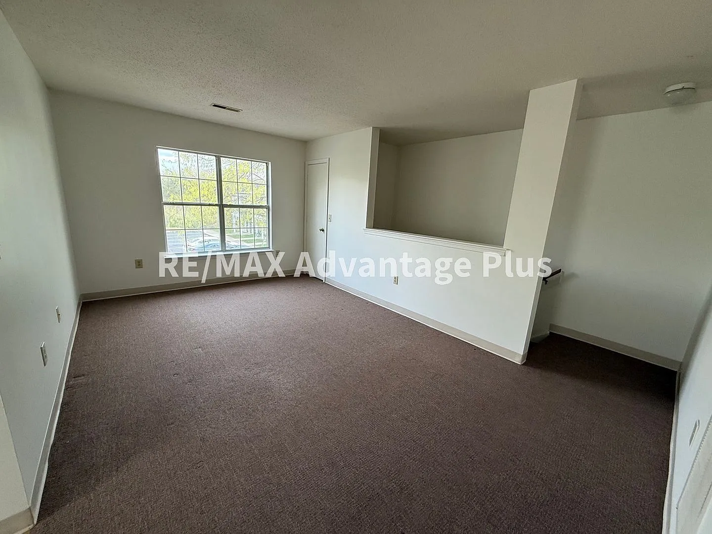 Farrar Square — Photo 3