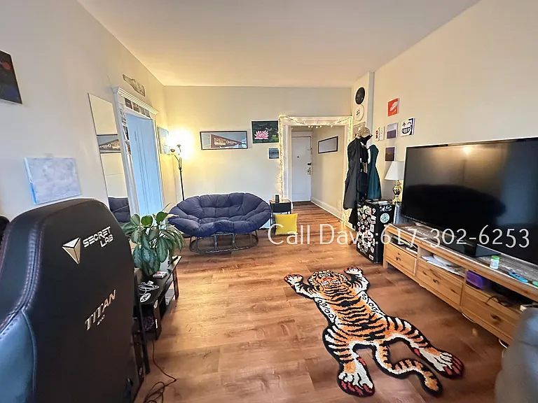 1634 Commonwealth Ave #3 — Photo 9
