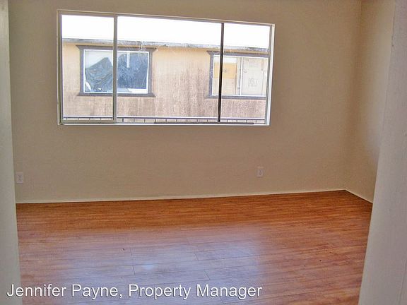 5th image of 239 W New York Ave APT 2