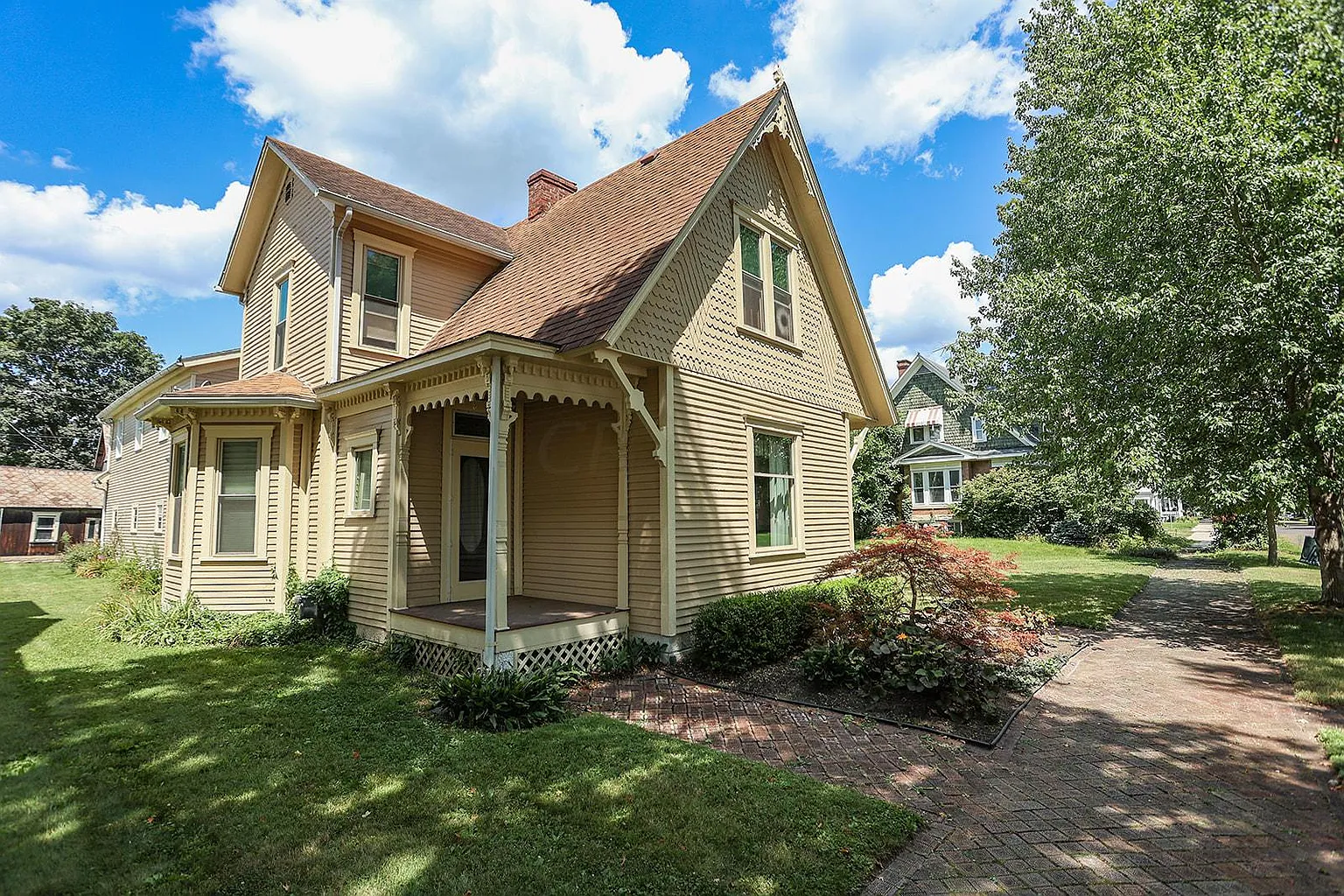 141 Purvis Ave photo 1