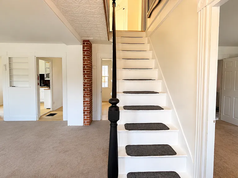 1 Limestone Pl — Photo 9