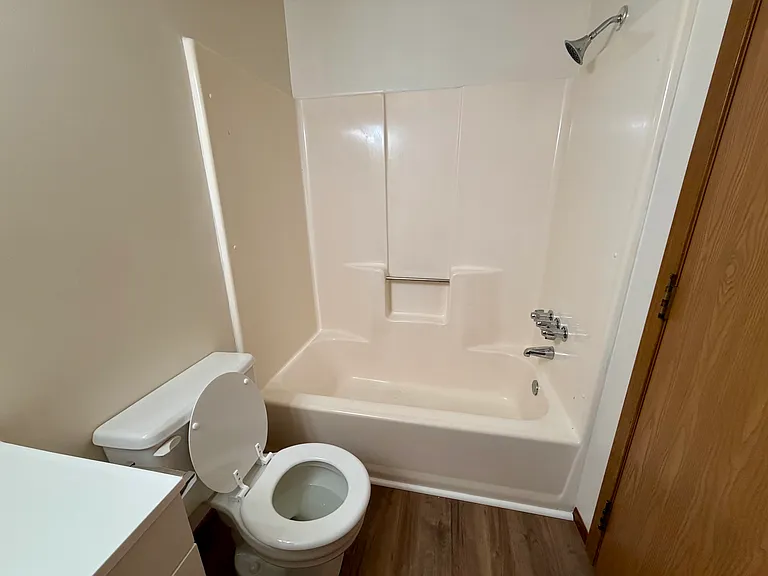 37 Foxglove Dr #3 — Photo 7