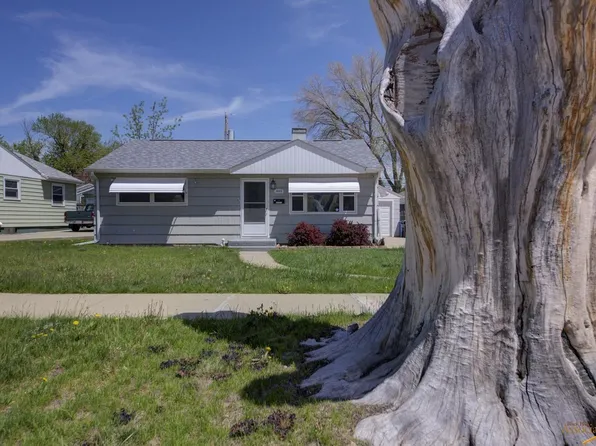 1002 Allen Ave, Rapid City, SD 57701