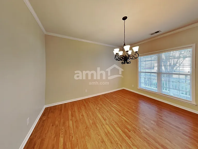 227 Mott Rd — Photo 5