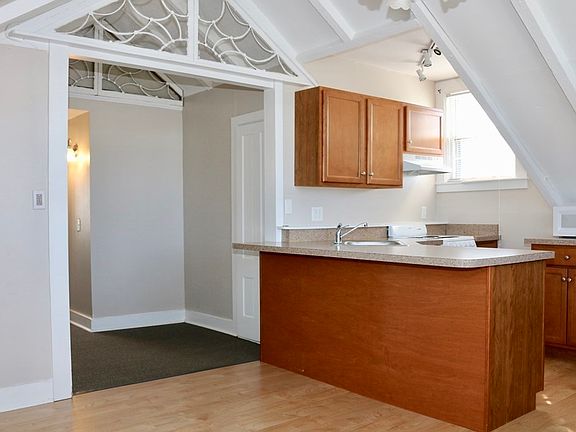 5th image of 28 School St APT F