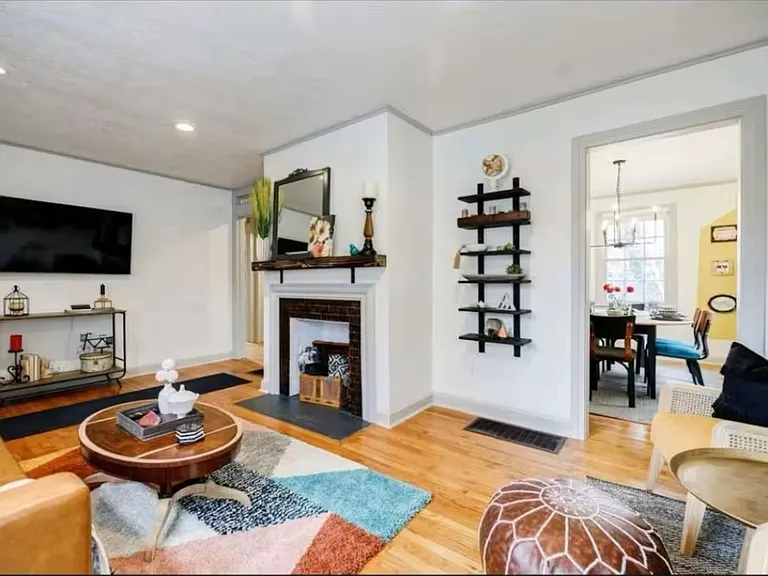 383 Ashley Ave NE — Photo 11
