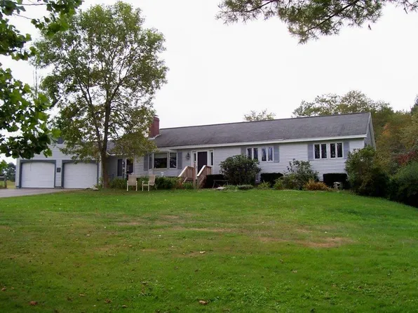 593 W Main Street, Waldoboro, ME 04572