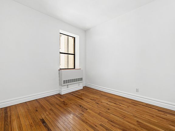 3rd image of 154 W 70th St #4MM