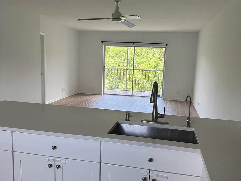 9280 SW 3rd St #809 — Photo 1
