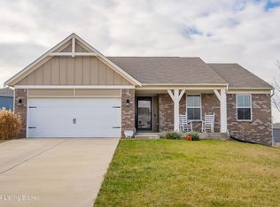 131 Eagles Crest Ct, Mount Washington, KY 40047