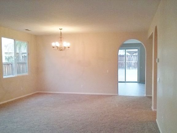 2nd image of 2856 Violet Dr
