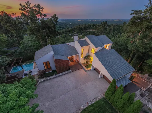 1819 Laurel Ridge Dr, Nashville, TN 37215