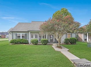 9241 Pecan Tree Dr, Baton Rouge, LA 70810