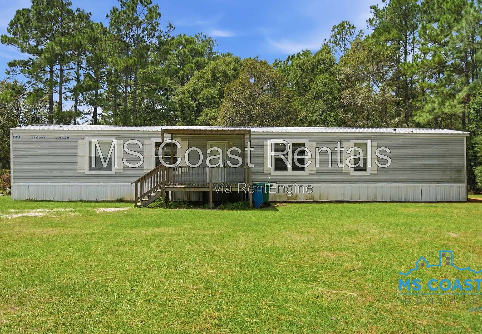 3 bed, 2.0 bath, 1216 sqft, $1,549 — Photo 1
