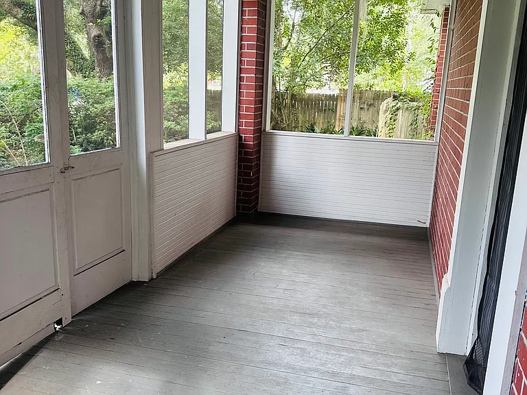 Front screened in porch