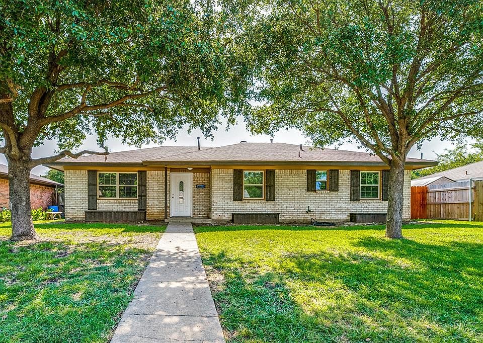 1st image of 1721 Santa Cruz Cir