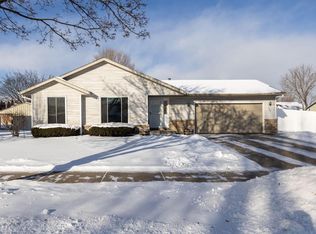 927 Streblow STREET, Onalaska, WI 54650