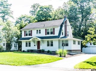 46 Hawthorne Ave, Delmar, NY 12054