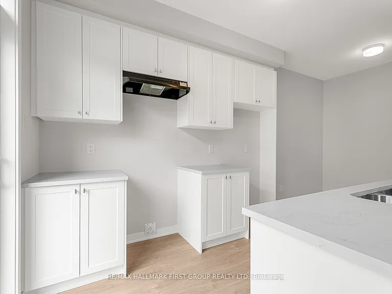 519 Brigatine Ave — Photo 6