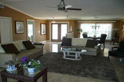 2nd image of 3 Coral Reef Ct N