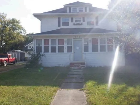 849 S Park St, Fairmont, MN 56031