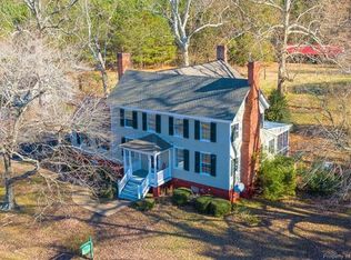 4403 New Point Comfort Hwy, Port Haywood, VA 23138