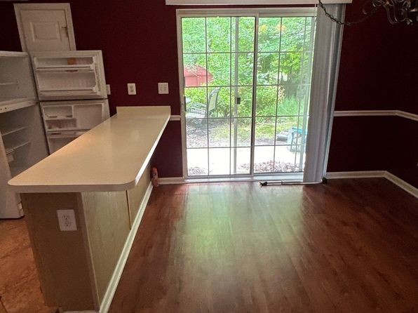 (undisclosed Address)