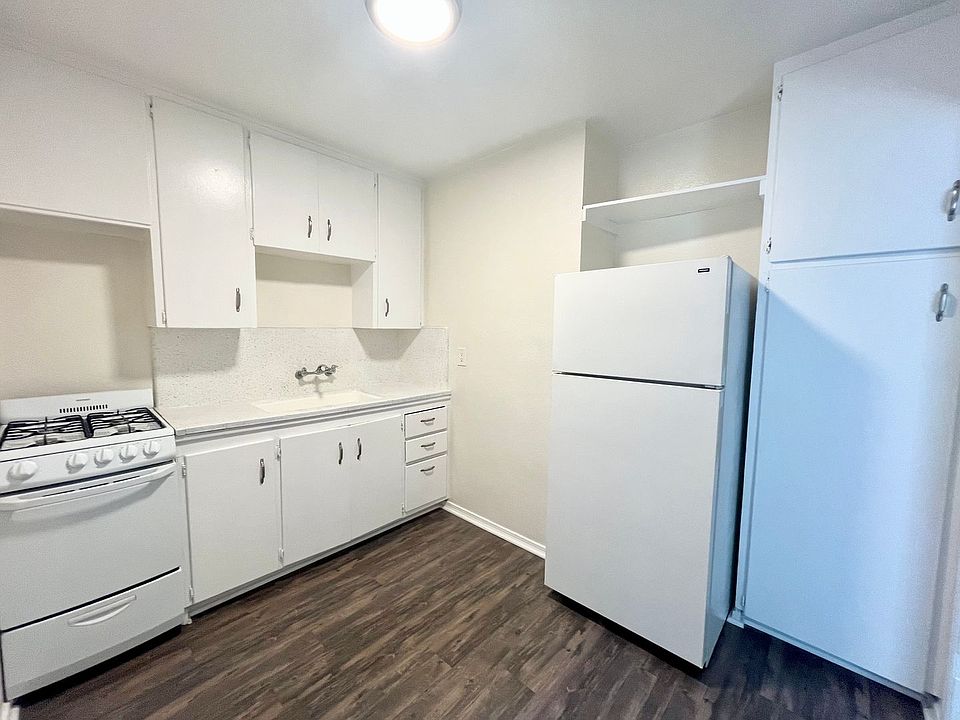 1st image of 4438-44 Kansas St #44385
