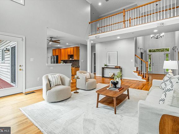 5th image of 23813 Echo Creek Ct