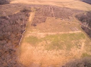 1886 Liddiard Bottoms Rd, Waukon, IA 52172