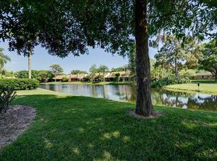 4148 Ridgemoor Dr N, Palm Harbor, FL 34685