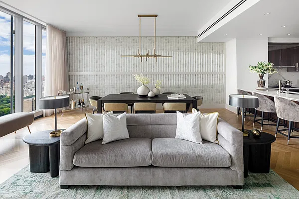 Sold by Extell Marketing Group | media 12