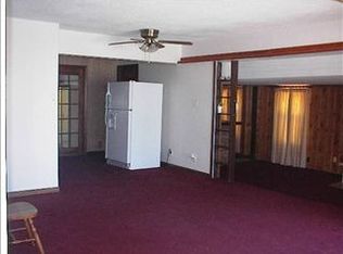 2033 S Poplar St, Wichita, KS 67211