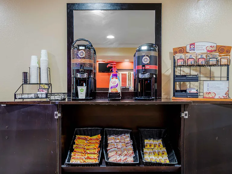 Free Grab-and-Go Breakfast
