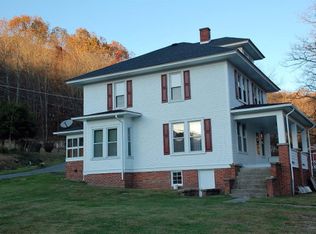 134 Shamrock Ln, Bluefield, VA 24605