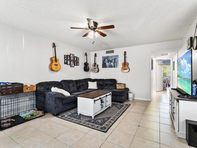 2000 Springdale Boulevard #303, Palm Springs, FL, 33461