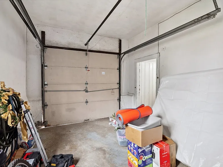 235 Forest St — Photo 27