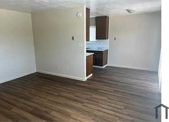 2 bed, 950 sqft, $2,275 — Photo 4