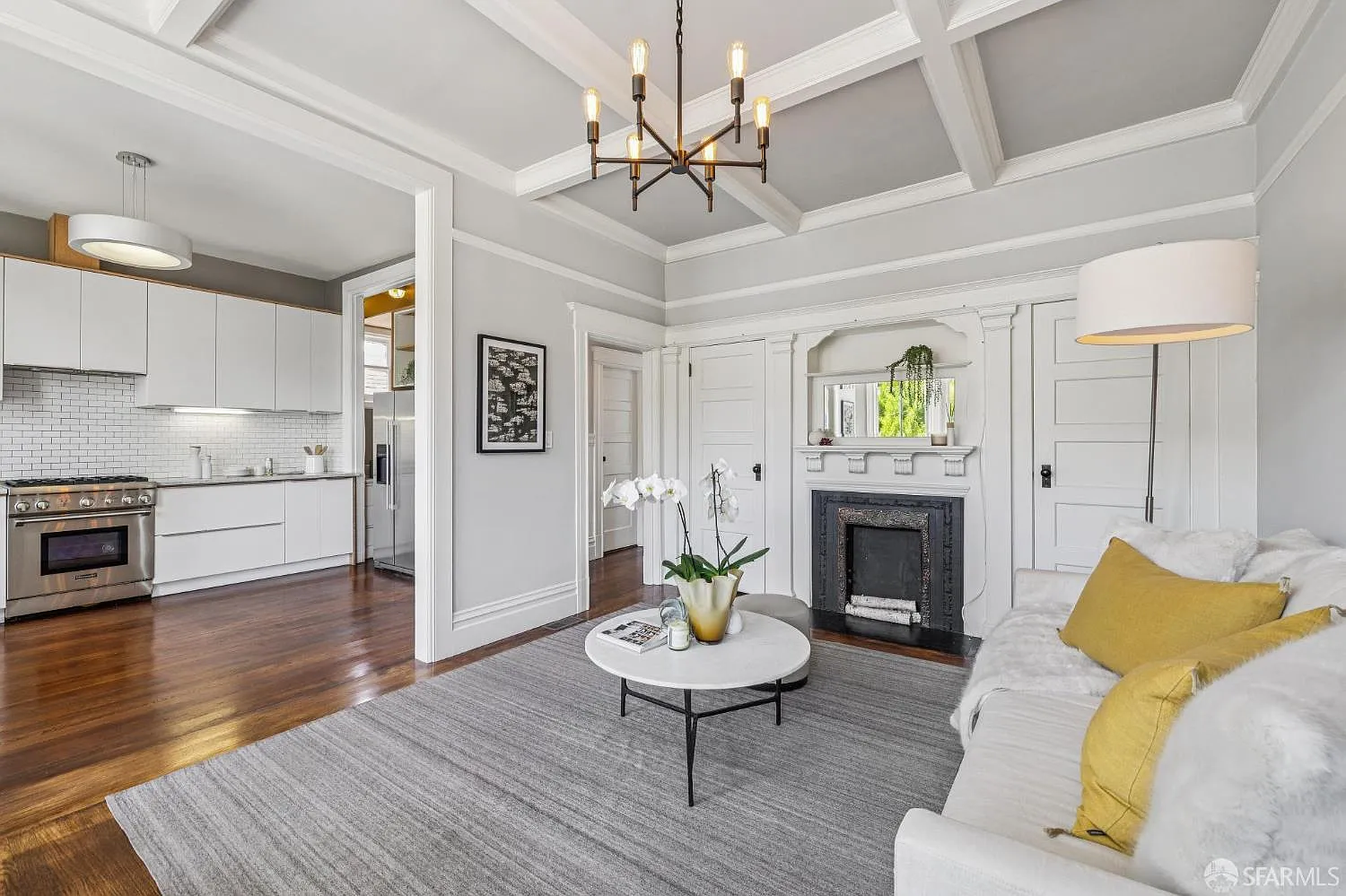 1667 Hayes St - Photo 4